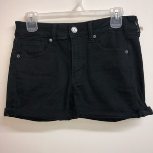 Women’s 6 AEO American Eagle Black Jean Short